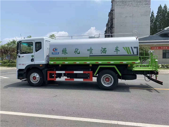 ?東風(fēng)D9多利卡12噸灑水車，79臺(tái)批量首批發(fā)車安徽！